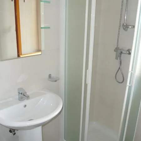 Gardenia2' Mit Schwimmbad By Interhome Λινιάνο Σαμπιαντόρο