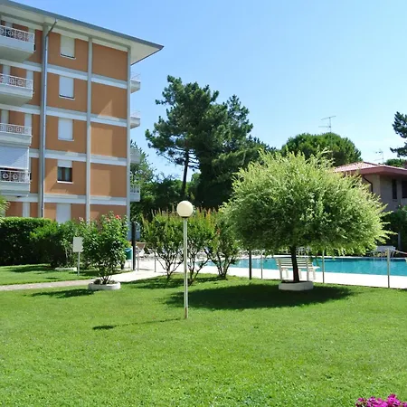 Διαμέρισμα Gardenia2' Mit Schwimmbad By Interhome Λινιάνο Σαμπιαντόρο